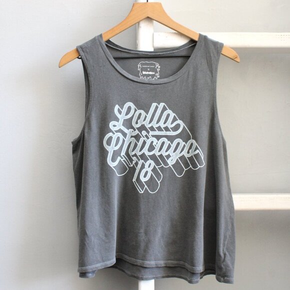 American Eagle Outfitters Tops - Lolla Chicago 2018 American Eagle Grey Screenprint Women's Tank Size Large